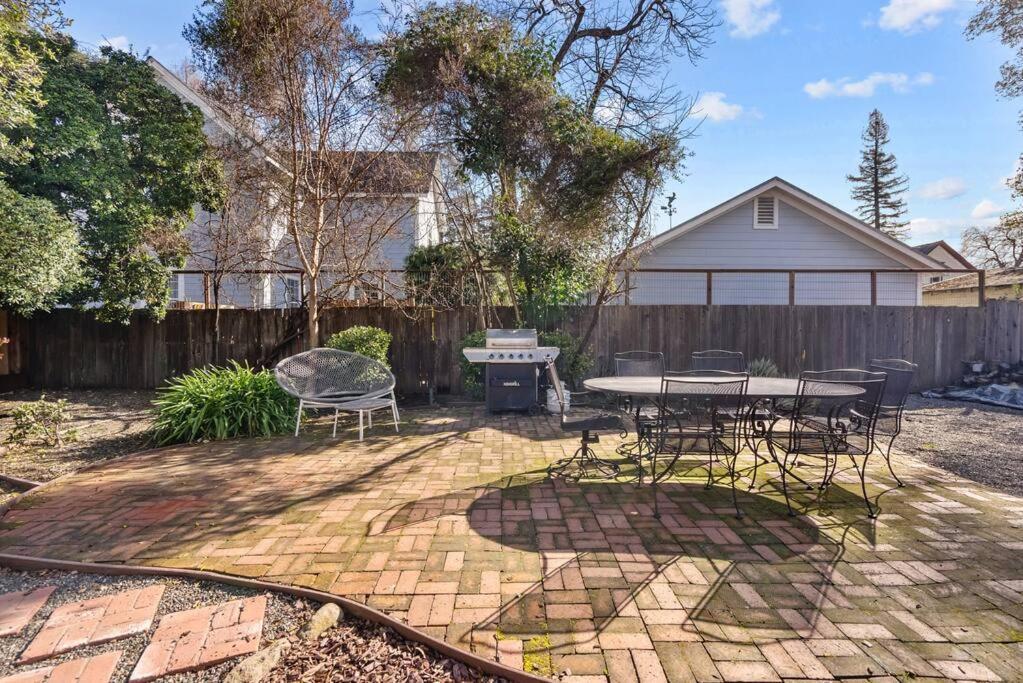 Downtown Napa Hot Tub Retreat - 3 Bed L 2 Bath Villa Exteriör bild