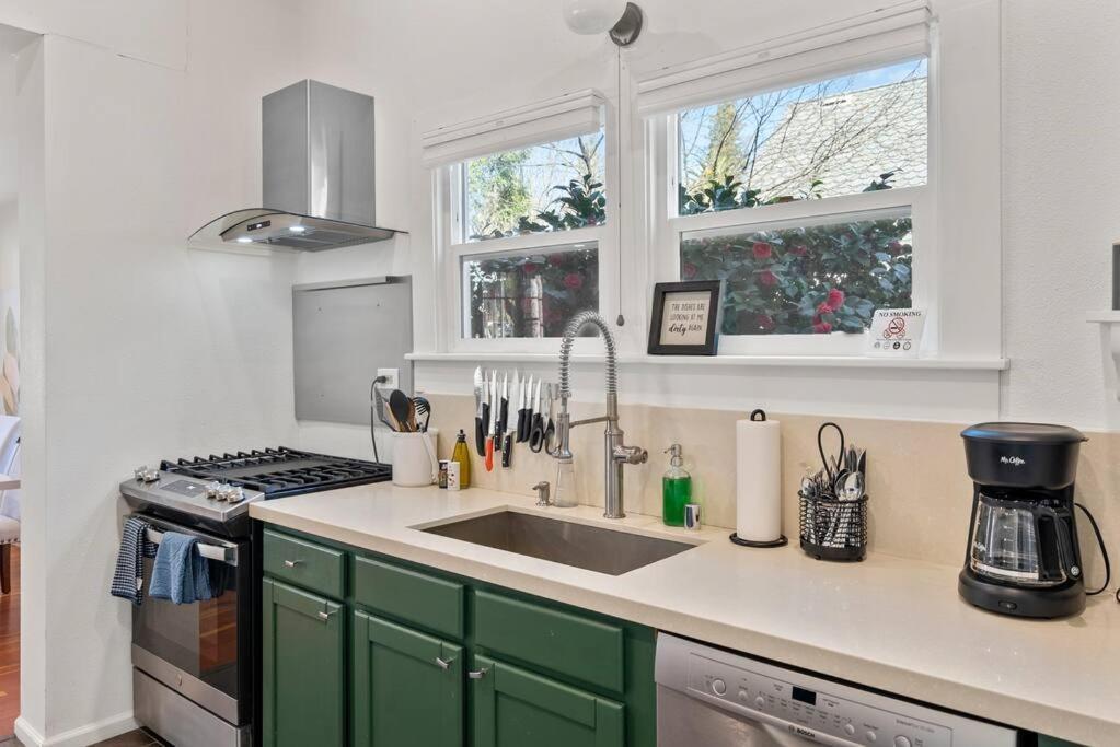Downtown Napa Hot Tub Retreat - 3 Bed L 2 Bath Villa Exteriör bild